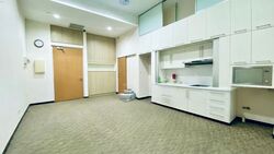 The Central (D1), Office #607285241